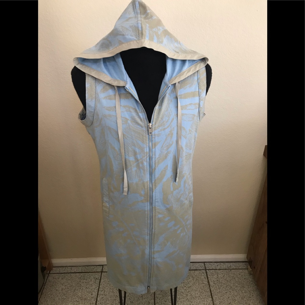 NWOT NAUTICA BEACH SZ L COVERUP